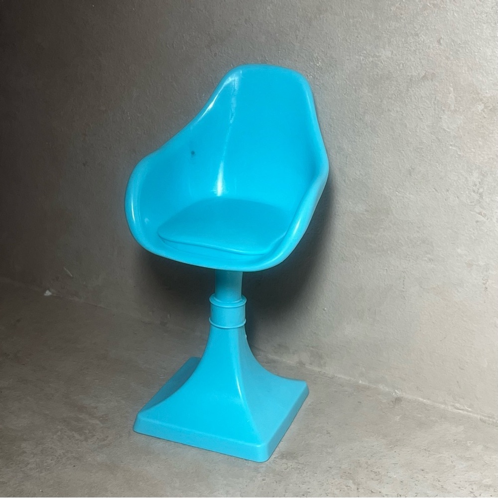 Barbie Doll Blue Chair Dream House 2015  Replacement Stool